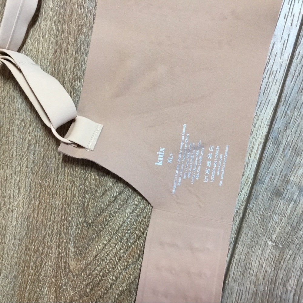 Knix Nude Seamless Revolution V Neck Bra - Picture 9 of 9